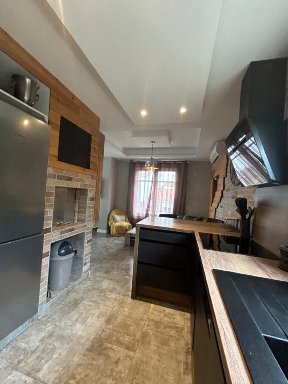 Comme A La Maison Narbonne Dış mekan fotoğraf