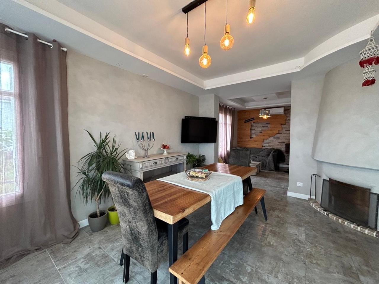 Comme A La Maison Narbonne Dış mekan fotoğraf